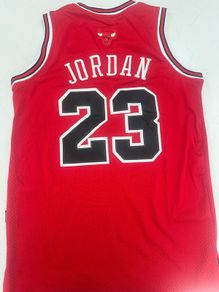 Bulls jersey Jordan 23