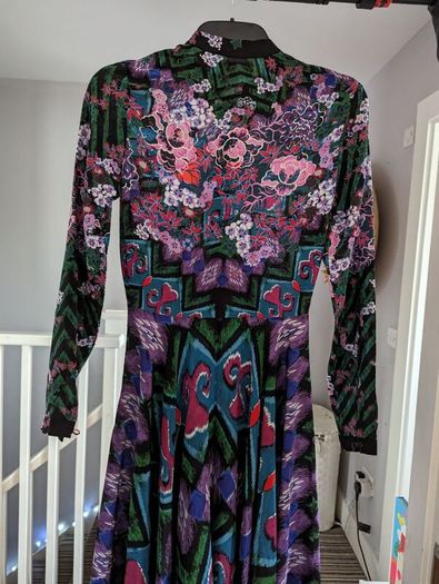 High brand silk dress y Saloni