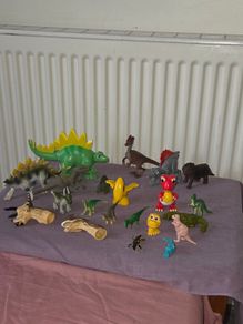 21 Dinosaur Toys