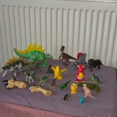 21 Dinosaur Toys