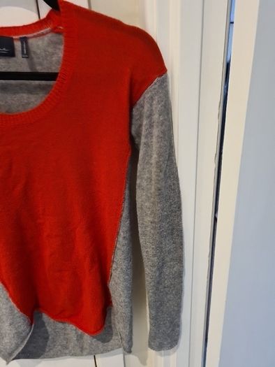Line knitwear 100% cashmere jumper size XS but runs larger
