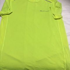 Mens teeshirt monterrain teeshirt size M