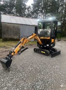 Hightop HT15 Pro Mini digger - Kubota engine