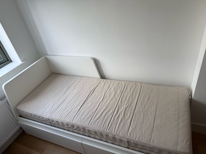 IKEA Flekke day bed
