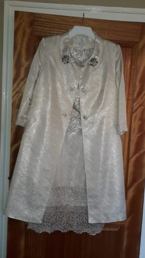 PRICE REDUCED Aideen Bodkin Mother of the Bride Outfit