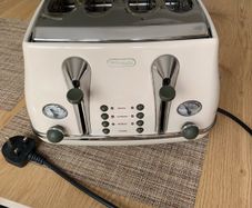 4 slice toaster
