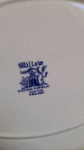 Vintage  "Old Willow " oval plate