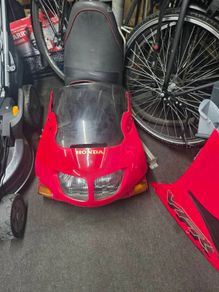 VFR 750 parts