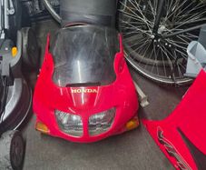 VFR 750 parts