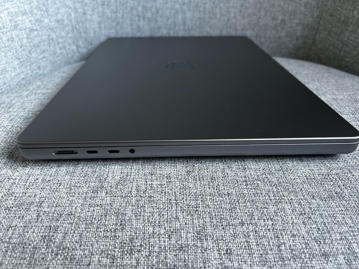 MacBook Pro M1 Pro 16"