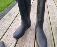 Childs Horse Riding Boots Size 35 / 2.5