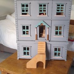 Dolls House