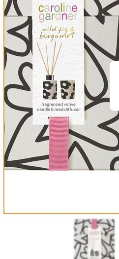 Fragranced candle and diffuser 4 available priced individually