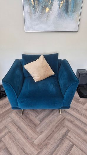 Sofa Immaculate Condition