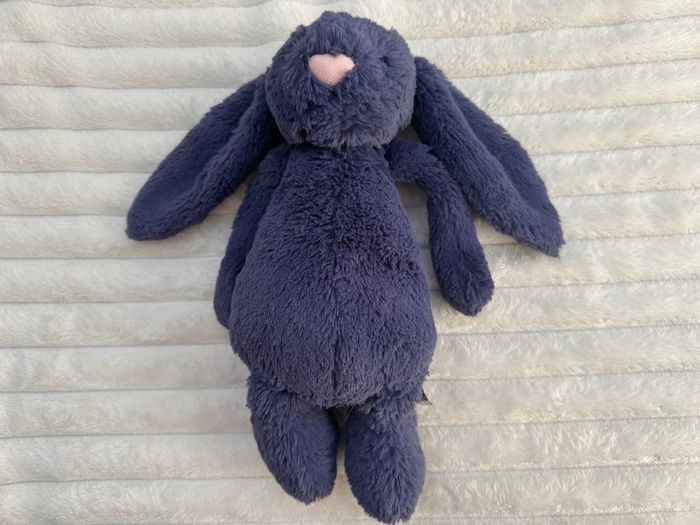Jellycat Bashful Navy Bunny approx. 31cm - DIRTY some kind of paint in the like on the tag Used PLease see photos