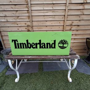 Clearance Shop signs