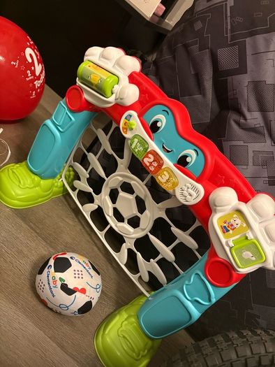 baby clemontoni football goal