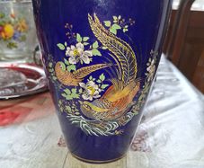 Japanese Kutani style Cobalt Blue Porcelain Vase decorated with a Hand-Painted Golden Pheasant and Floral Design, in good condition no chips or cracks