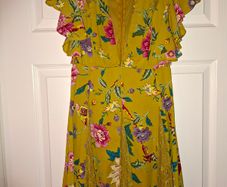 Beautiful dress from Asos, excellent condition, size 8