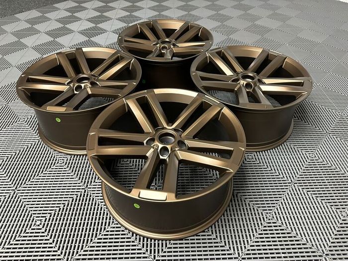 20" Inch Cantera Style Alloy Wheels VW T6 T5 Transporter Amarok 5x120 65.1