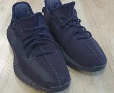 Adidas Yeezy Boost 350 V2 Onyx - UK 9 - Genuine