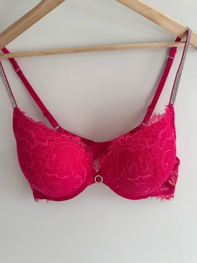 bra 38 B maximise