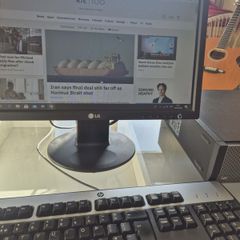 Dell desktop computer