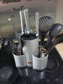 Berlinger Haus knife and Laddle set