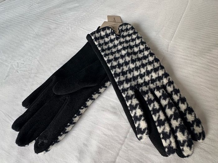Touch screen TK Maxx gloves BNWT