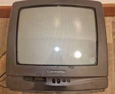 Small vintage tv vintage conteniltal