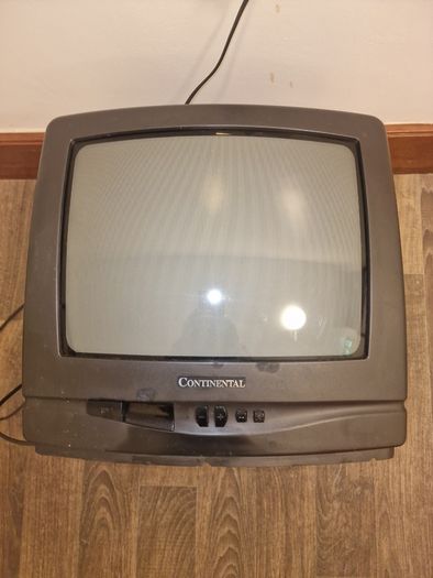 Small vintage tv vintage conteniltal