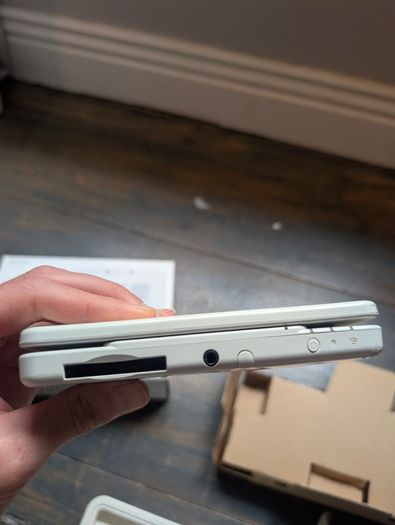 Nintendo 3DS Ambassador Edition Console