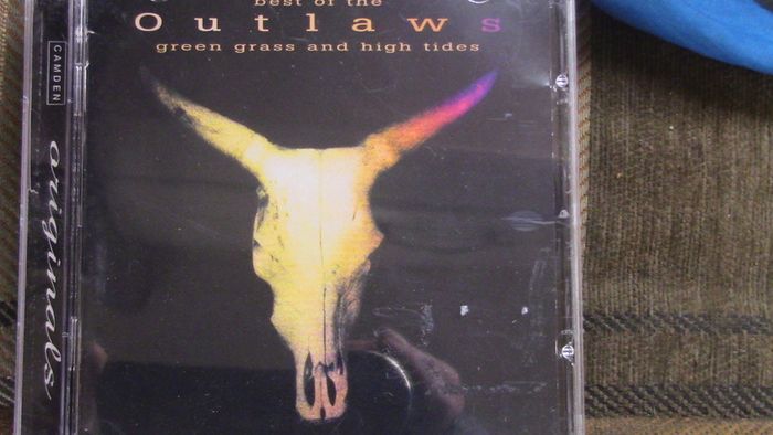 Best of The Outlaws: Green Grass and High Tides CD