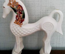 Vintage CRE Celtic Design Porcelain Horse 60 euro