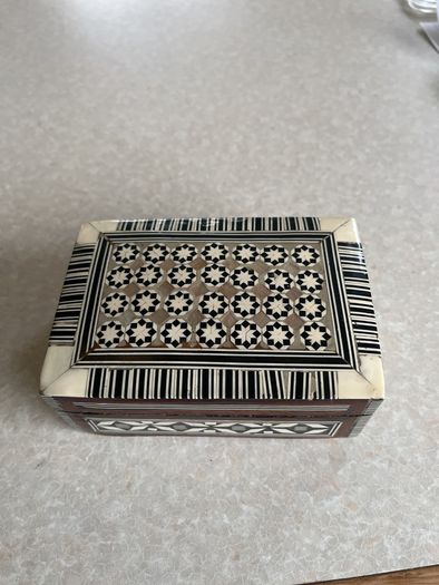 Wooden Mother of Pearl Inlay Jewelry Box