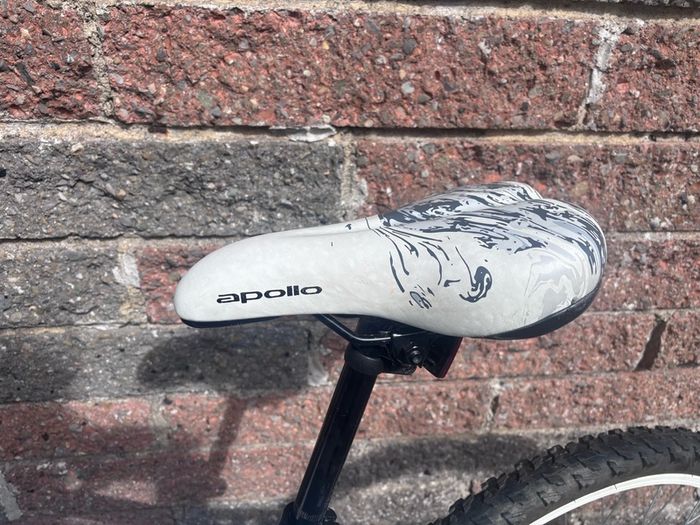 Apollo Mountain Bike
