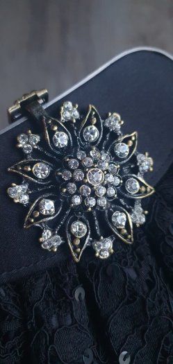 Coast vintage style Lace with Crystals brooch