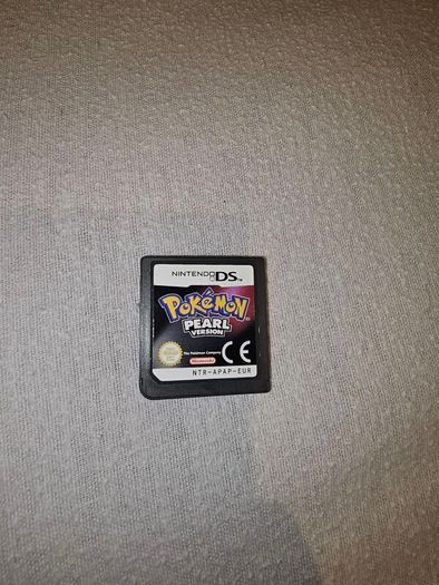 Authentic Pokemon Pearl for Nintendo DS