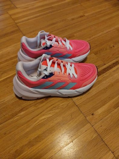 Adidas Adistar Women  Size 5UK