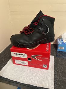 waterproof safety boots