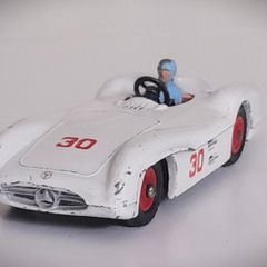 Diecast Vintage Dinky Toys Mercedes-Benz Racing Car - Fair to Good Original Condition/No Box
