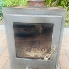 Insert fire stove and surround