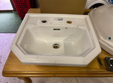 Bathroom Sink 45 centimetres wide