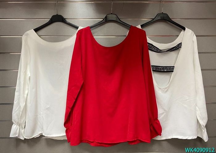 Blouse with stripes