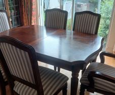 Dining table and 6 chairs