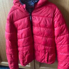 Maroon colour Padded coat Size 33/34cm 12/13yrs