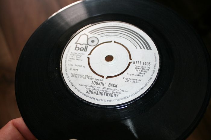 Single Vinyl's  85 pieces