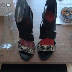 womens high heel shoes,  brand escape, color is redsnake, size 4