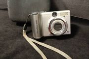 Canon PowerShot A80 4.0 MP Digital Camera Powers On And Takes Pictures LCD
