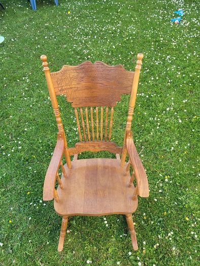 Rocking chair